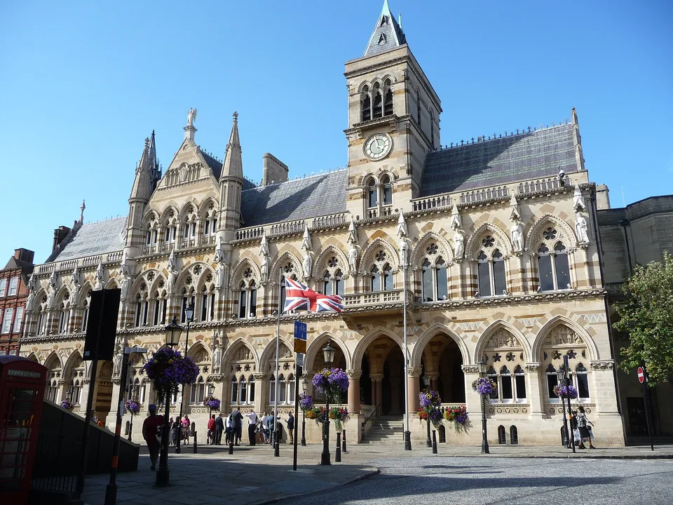 Northampton Guildhall on St Giles Square