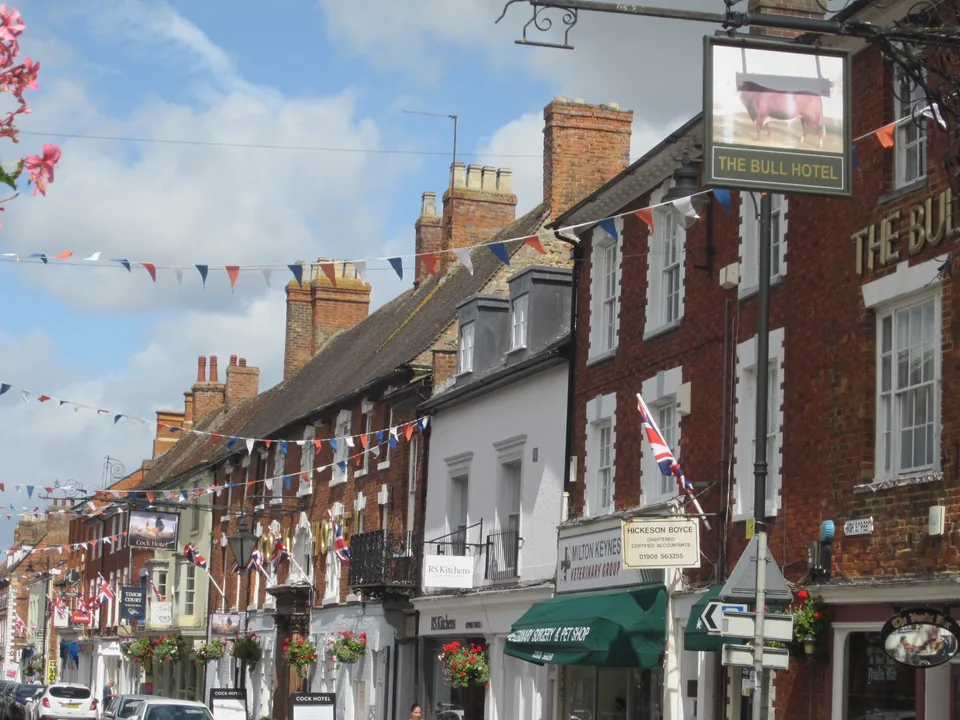 The Cock and the Bull on Stony Stratford High Street